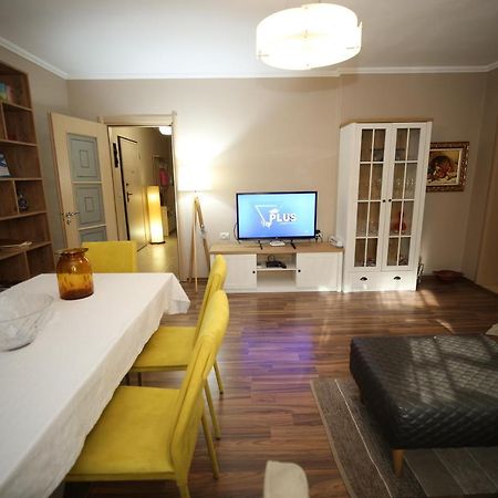 Apartamento Eos Tirana Exterior foto
